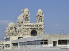 vue-du-musee-vers-la-cathedrale-bis