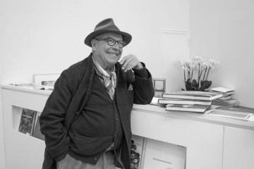 Vincent-Bioules-a-la-Galerie-La-Forest-Divonne-2016-Copyright-Michel-Lunardelli-scaled-e1617890518702